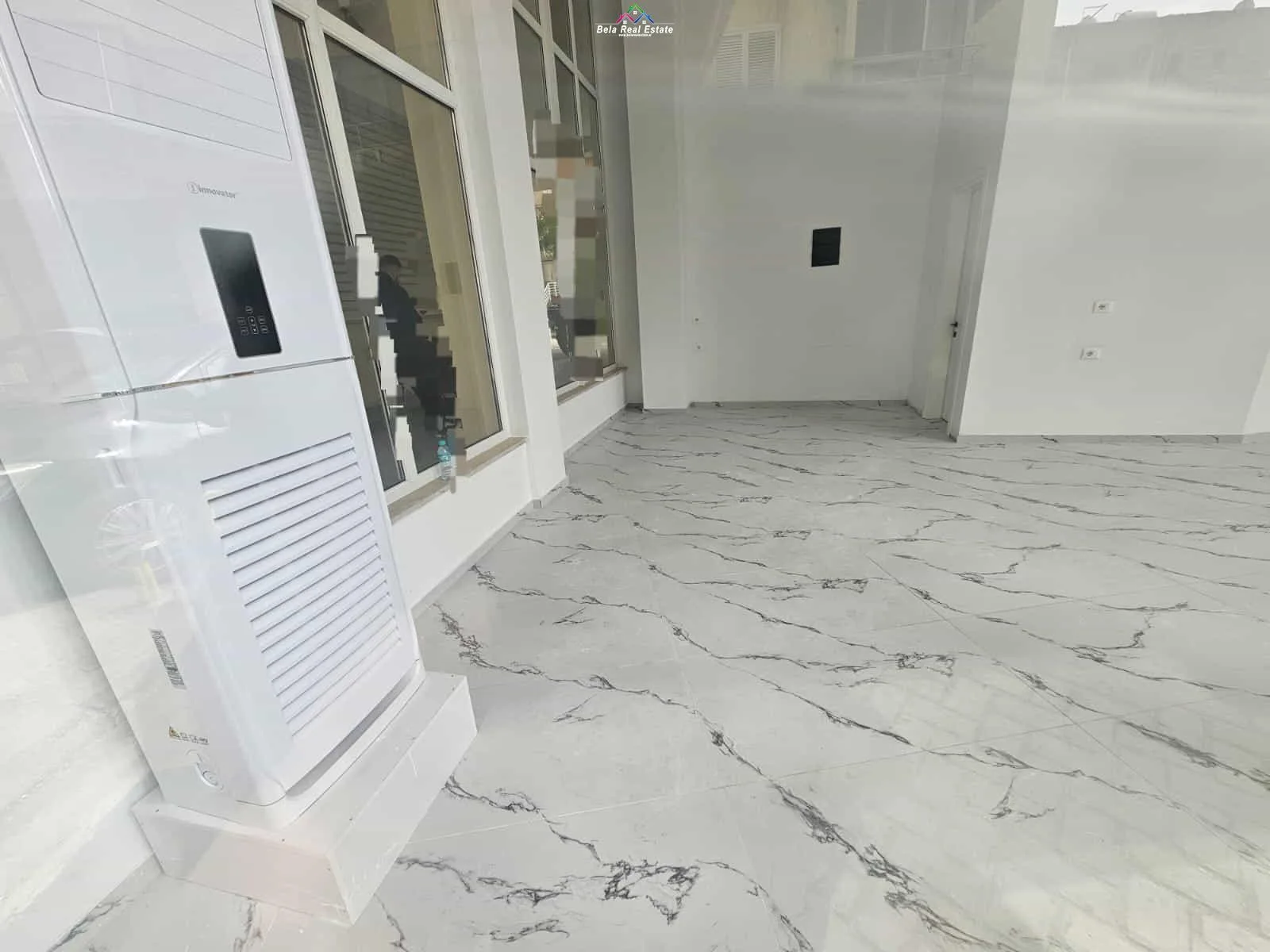 Dyqan Me Qera Tek Pazari i Ri ( ID BD21844) Tirane