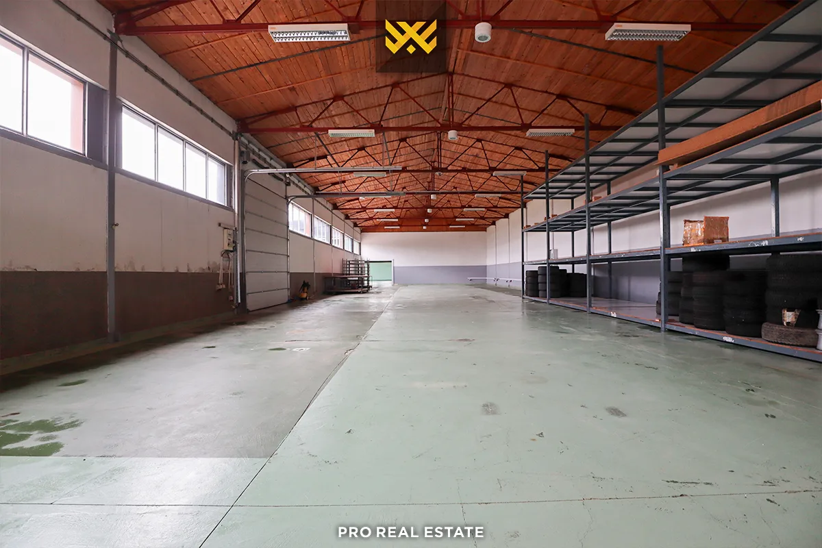 Objekt 1800m² me #QIRA në Fushë Kosovë