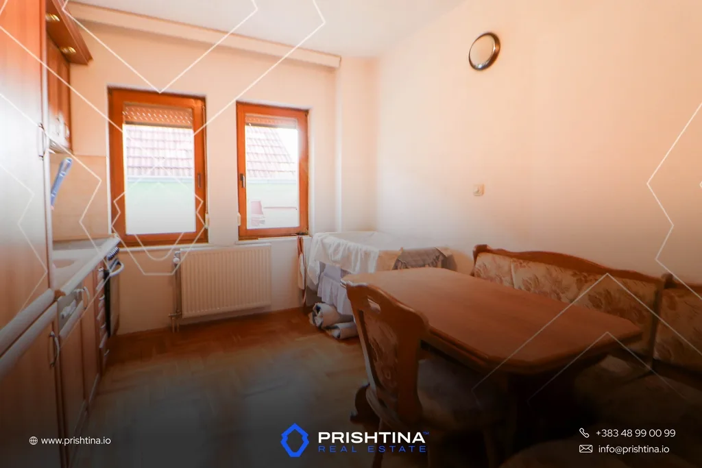 Shtepi ne #shitje 1100m² + 4.3 ari te Kolovica e Re