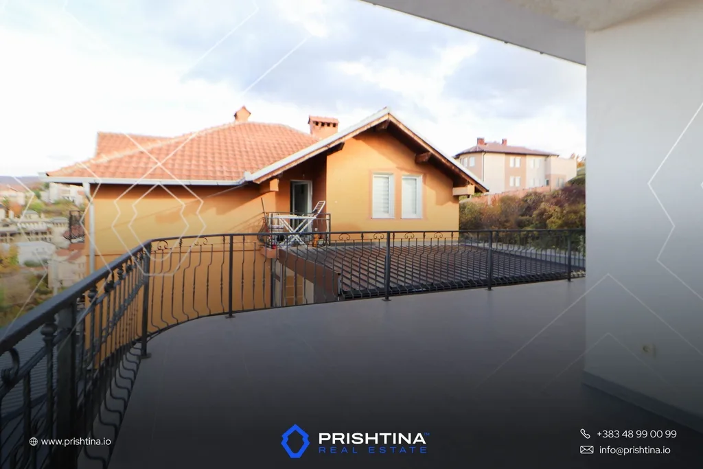 Shtepi ne #shitje 1100m² + 4.3 ari te Kolovica e Re