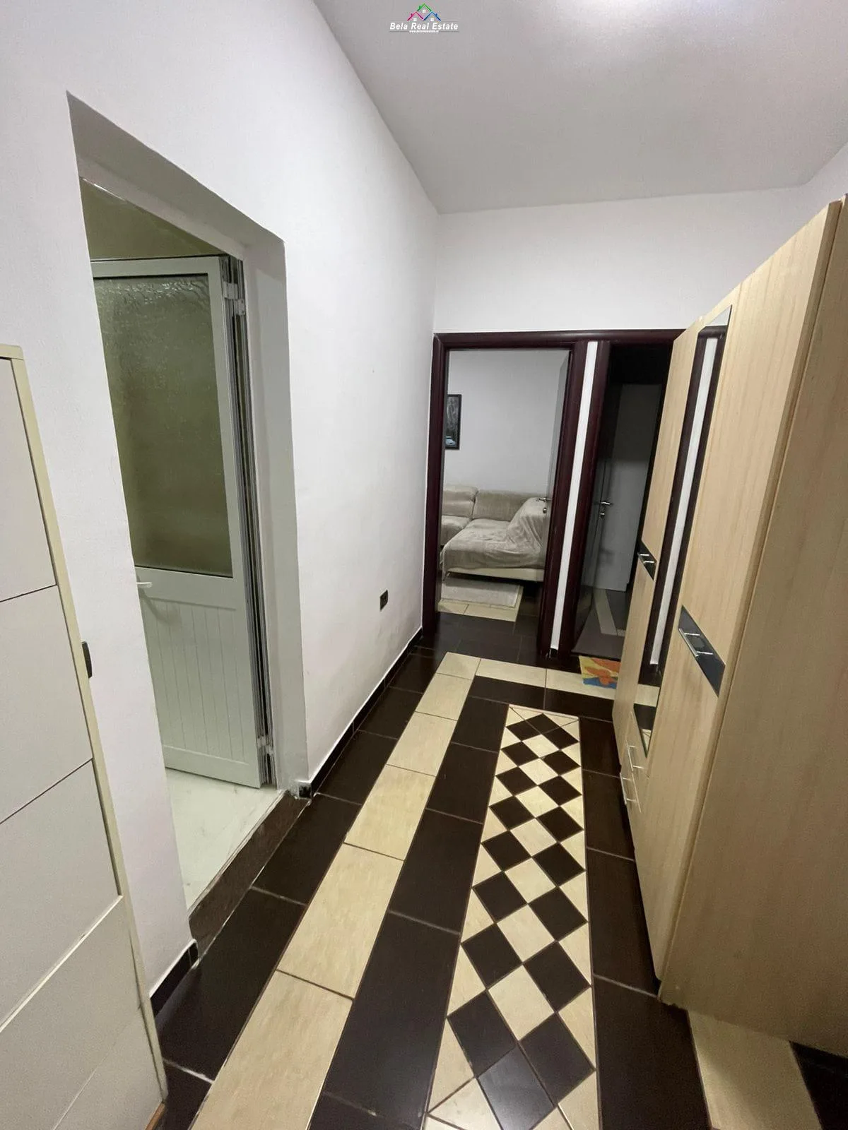 Apartament Me Qera 1+1 Tek Rruga e Durresit (ID B211409) Tirane