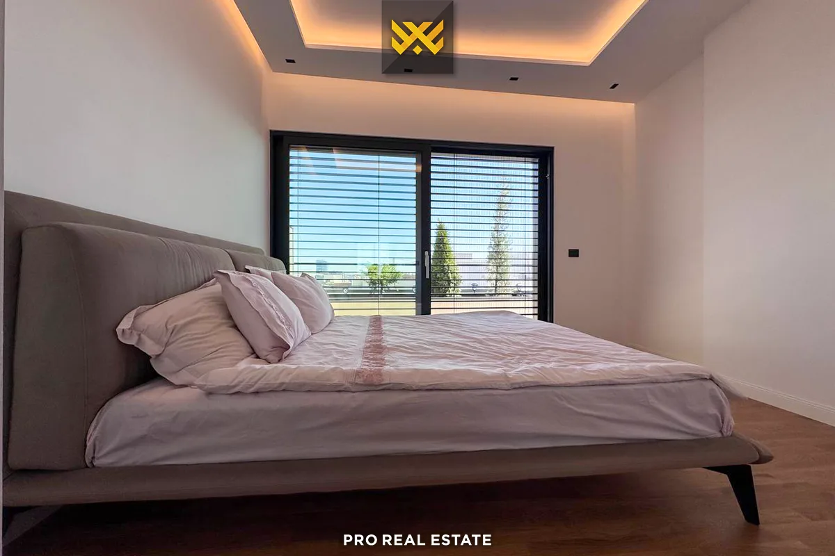 Banesë 152.49m² + 70m² me #QIRA në Dragodan