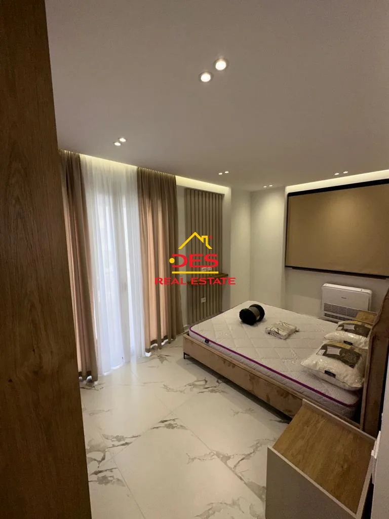 Apartament 3+1 me qera në bulevard-skelë