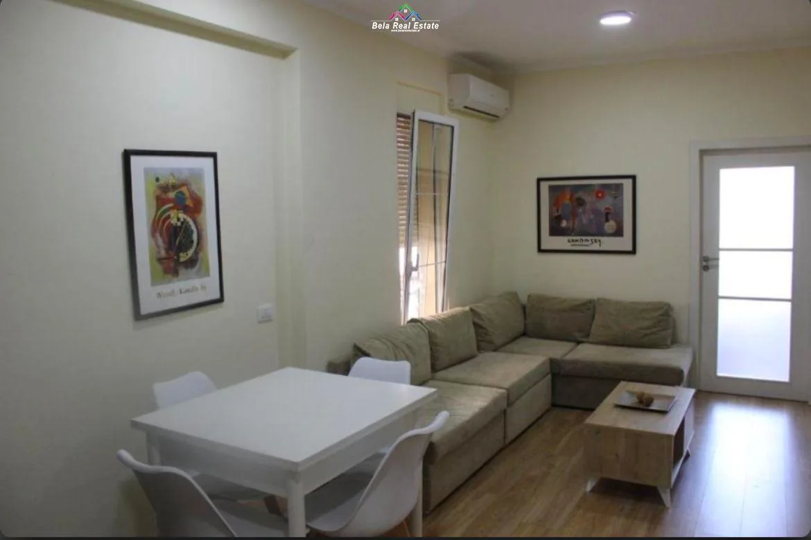 Apartament me Qera 2+1 tek Rruga e Barrikadave (ID B2201129) Tirane