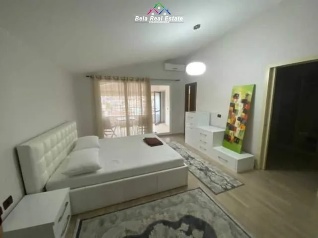 Kat Vile Me Qera 1+1 Tek Kompleksi Grand (ID BV2112) Tirane