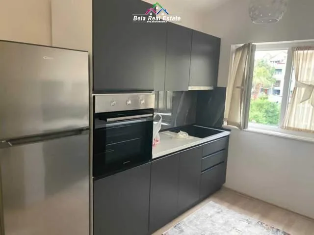 Kat Vile Me Qera 1+1 Tek Kompleksi Grand (ID BV2112) Tirane