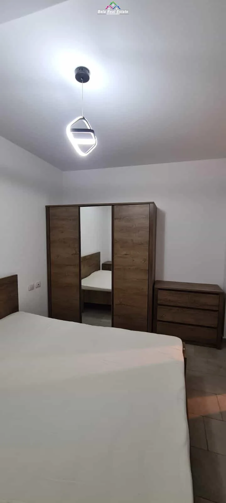 Apartament Me Qera 1+1 Tek 21 Dhjetori ( ID B2101570) Tirane