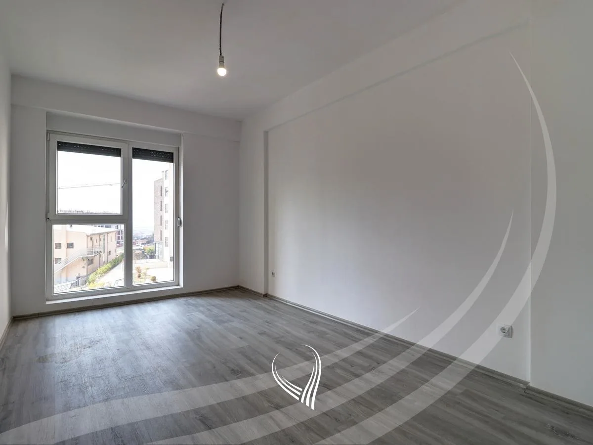 Zyre me 3 dhoma pune me qira në lagjën Arbëria – Dragodan