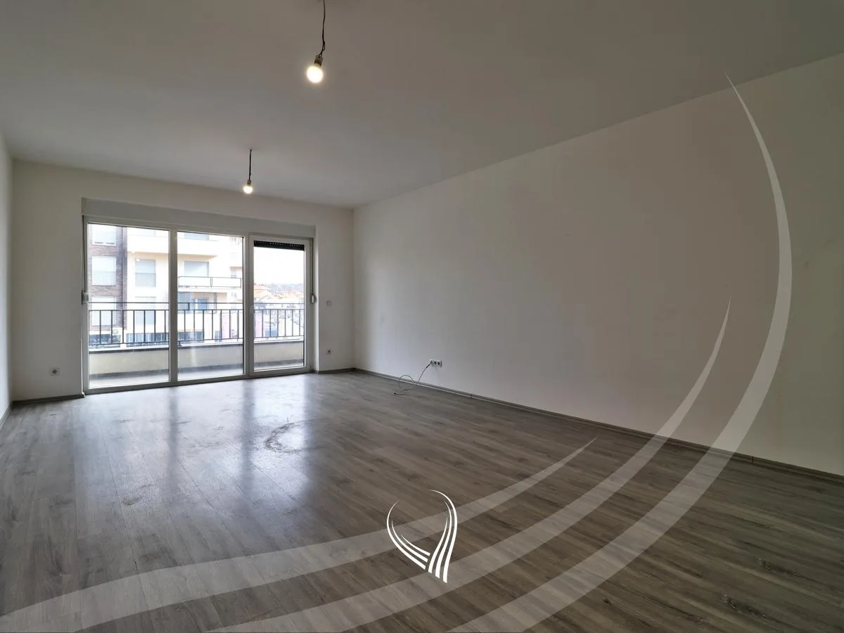 Zyre me 3 dhoma pune me qira në lagjën Arbëria – Dragodan