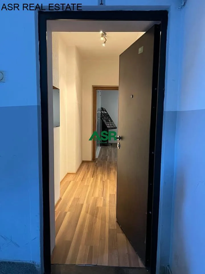 #ID:3792 Banesë 50m2 me #qira në lagjen qender, ne shesh te Prishtines