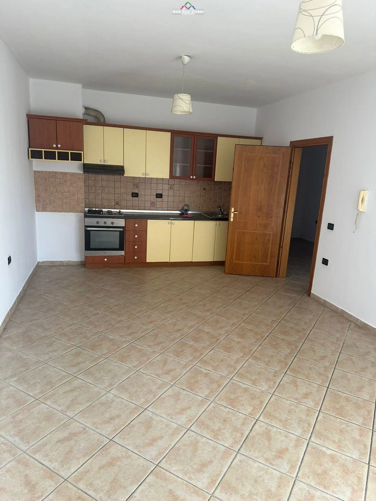 Apartament Me Qera 1+1 tek Vasil Shanto (ID B210860) Tirane​