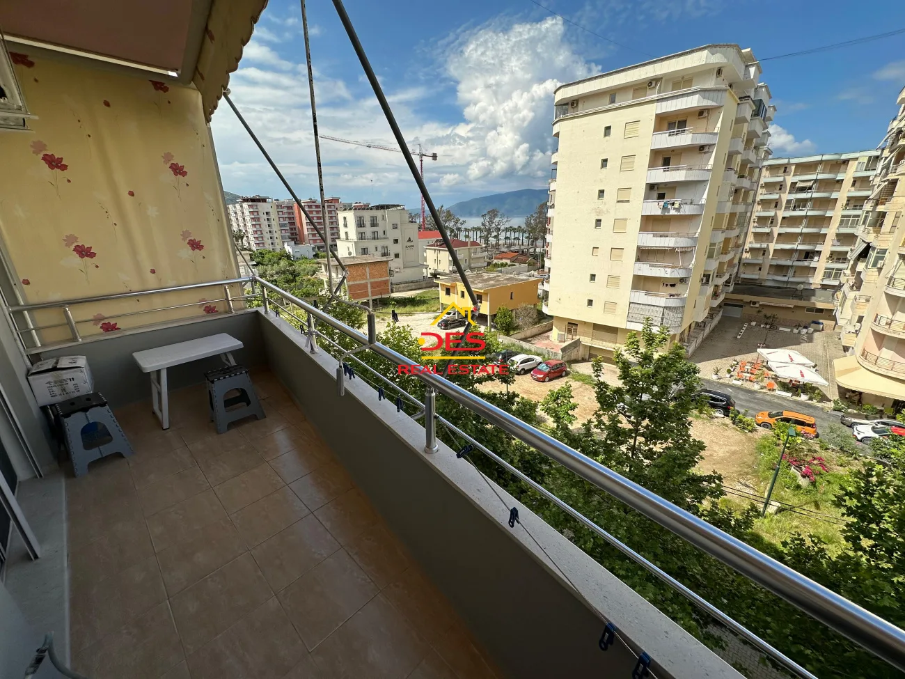 JEPET ME QIRA APARTAMENT 1+1 NË LUNGOMARE,VLORË. 📍 Pranë Hanover