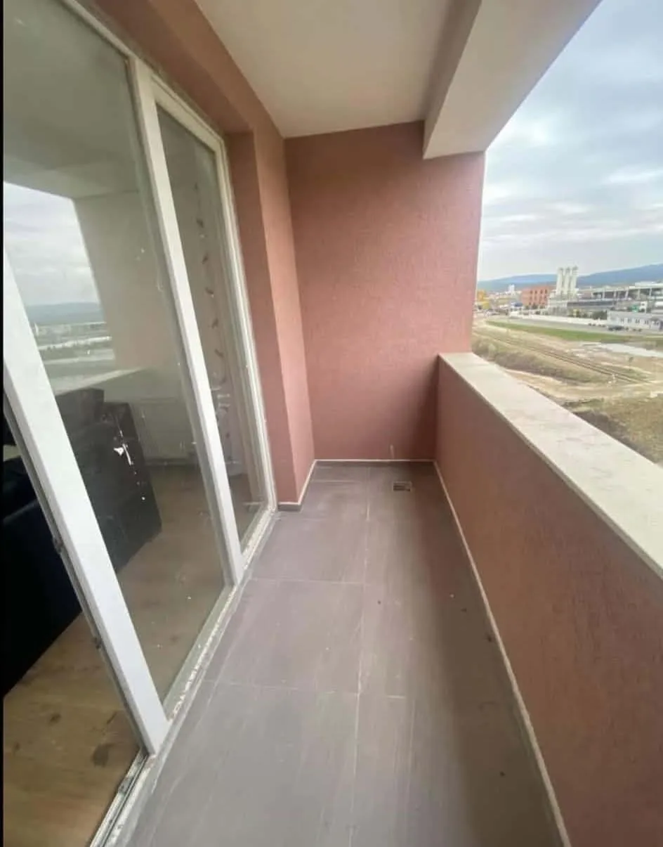 Banesë me qira 2+1 në Fushë Kosovë