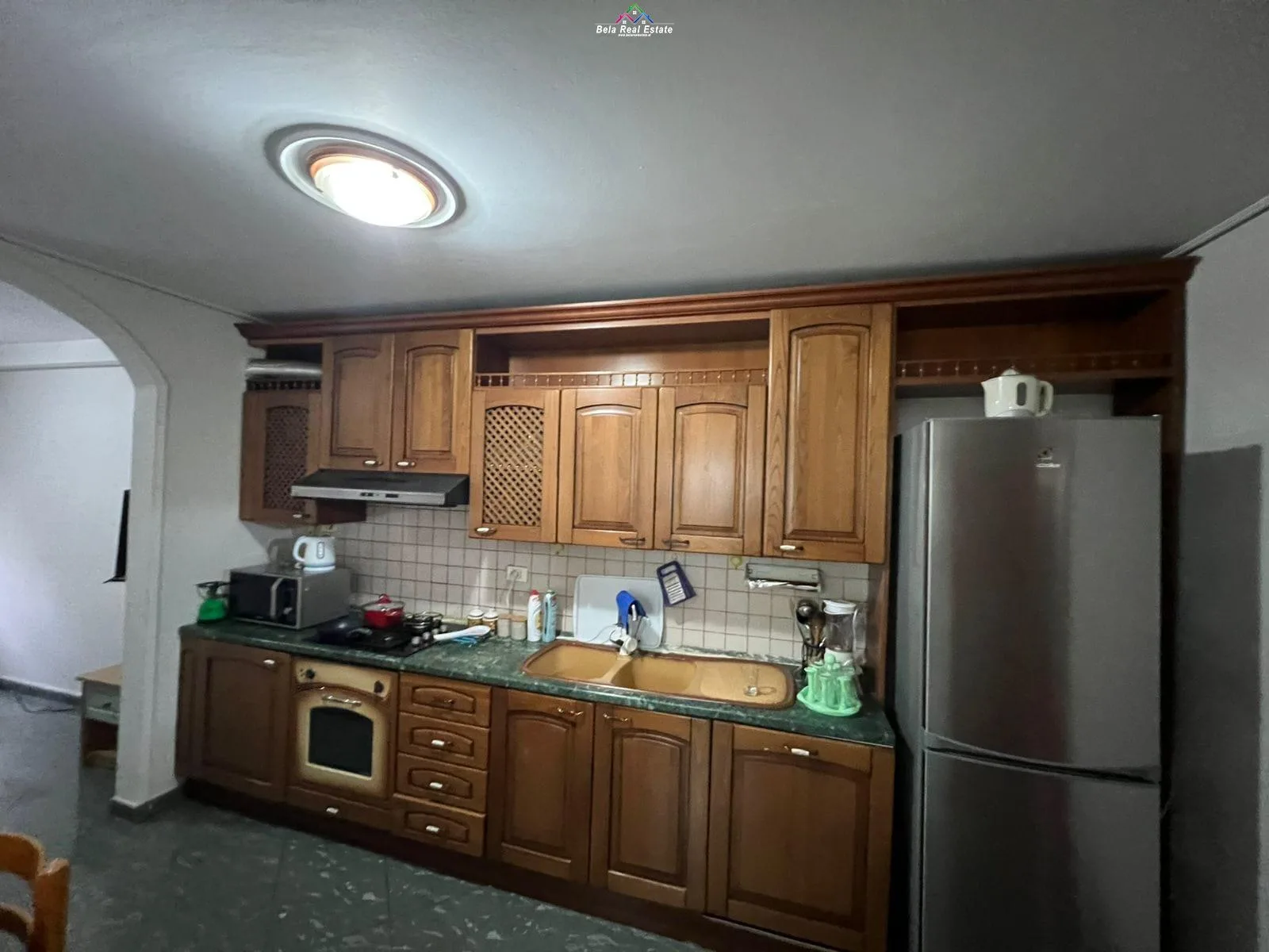 Apartament Me Qera 3+1 Ne Laprake (ID B230188) Tirane