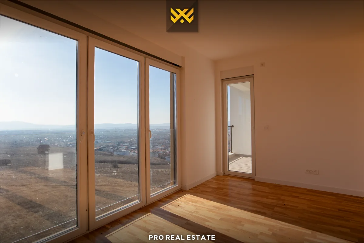 Banesë 63.8m² për #SHITJE në Emshir.