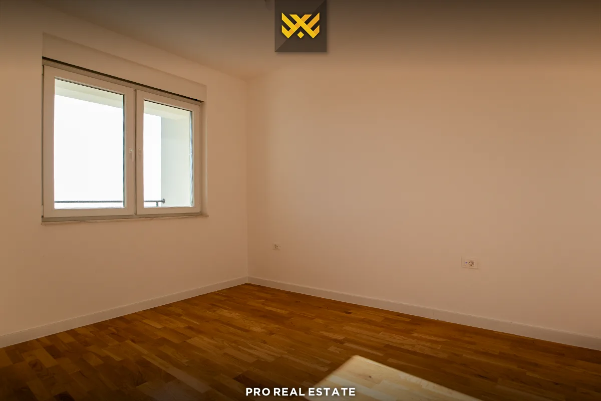 Banesë 63.8m² për #SHITJE në Emshir.
