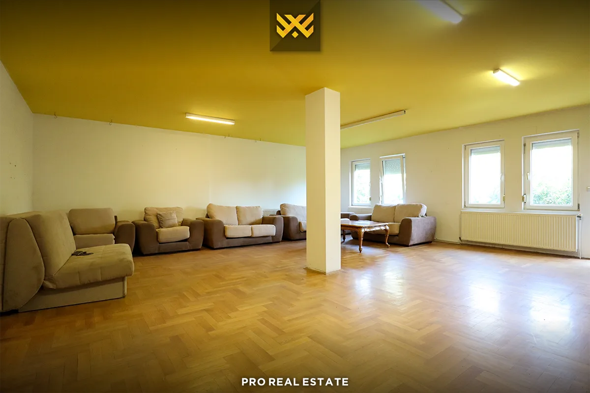 Shtëpi - Zyrë 350m² me #QIRA në Bregun e Diellit