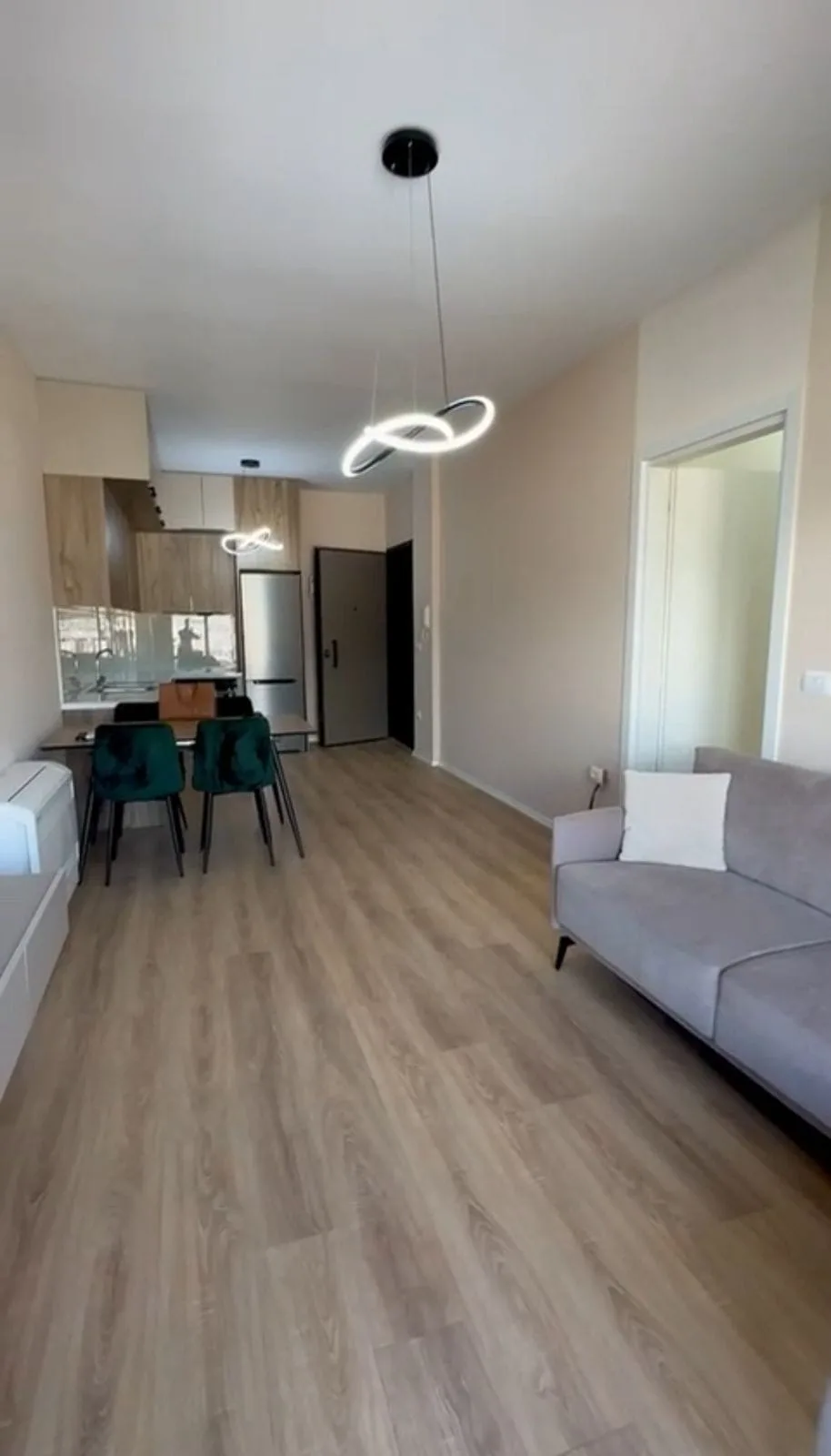 Apartament Me Qera 1+1 Tek Rruga e Kavajes (ID B2201359) Tirane