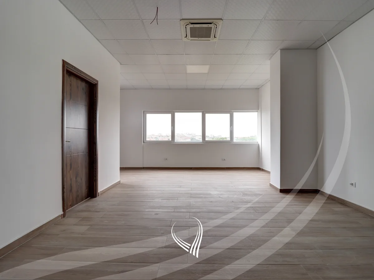 Zyre me 2 dhoma pune me qira në lagjen Prishtina e Re – Pallati i Avokatëve