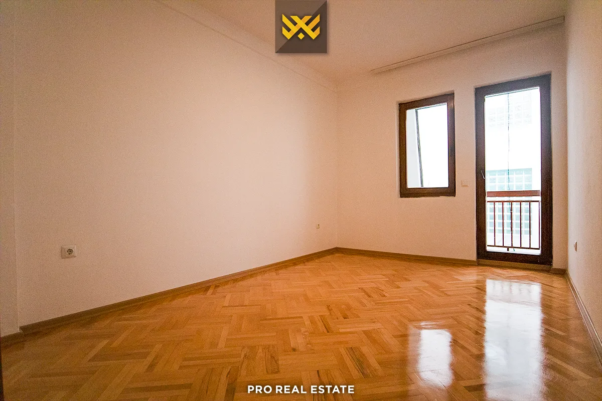 Banesë 84m² për #SHTIJE tek Parku i Qytetit