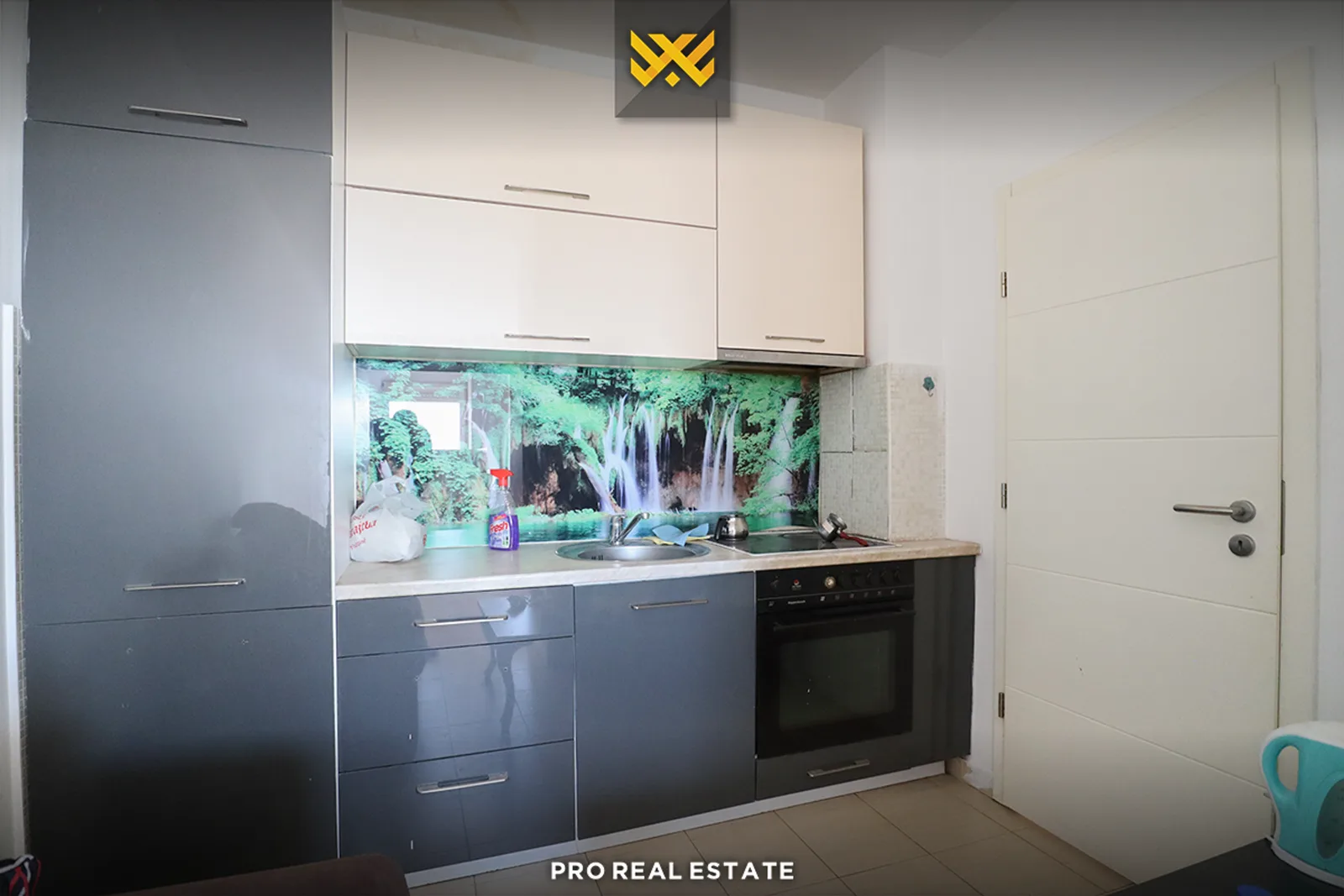 Banesë 80m² me #QIRA në Lagjen e Spitalit.