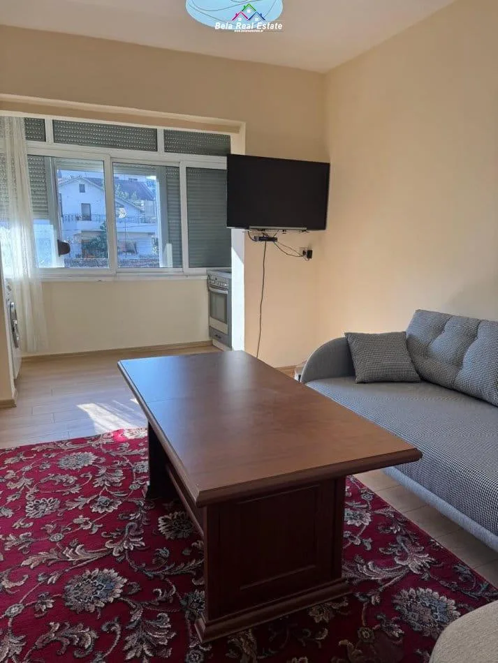 Apartament me Qera 1+1 tek ish Tregu Elektrik (ID B211306 ) Tirane.