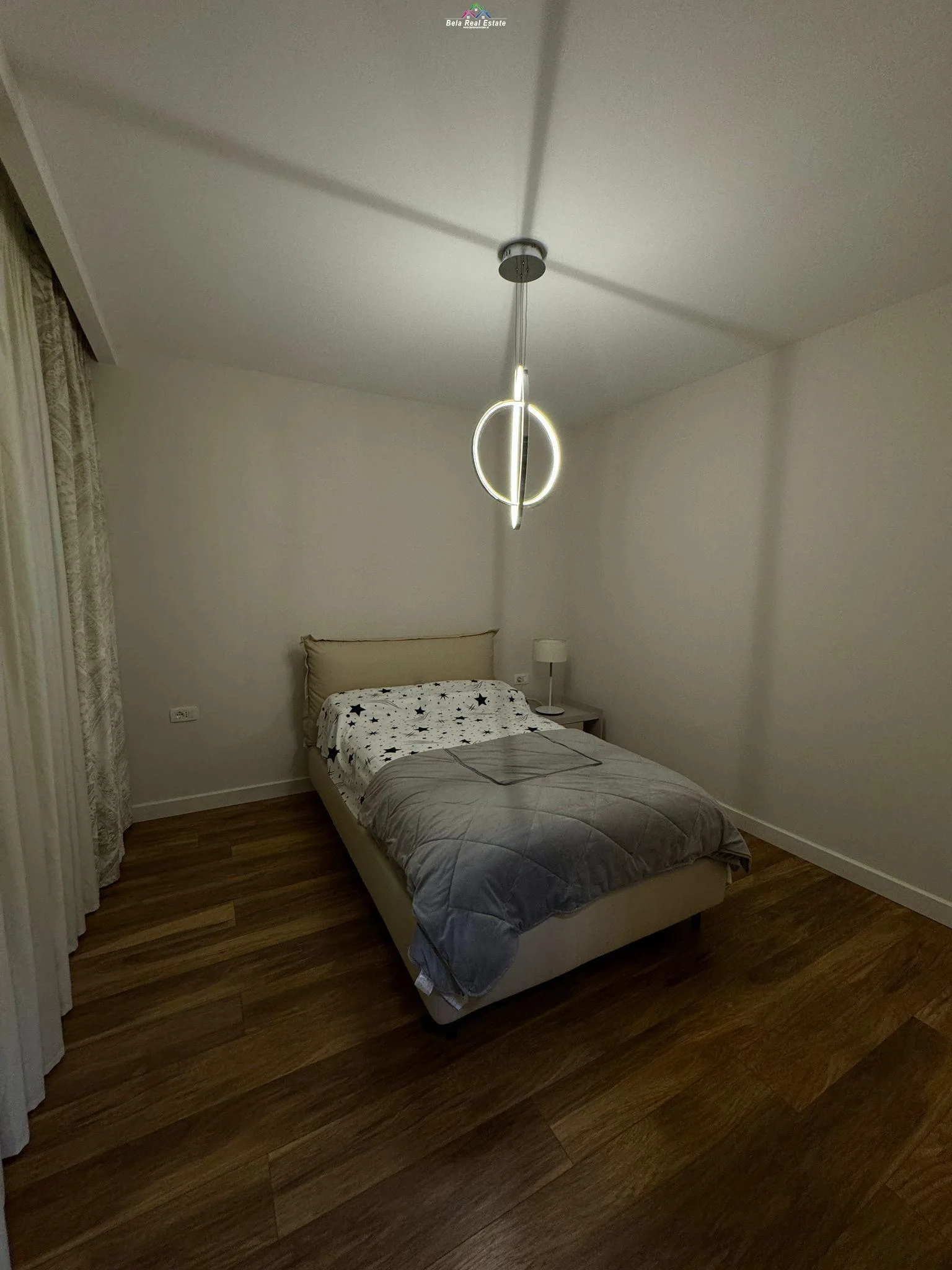 Apartament Me Qera 2+1 ne Bllok (ID B2201073) Tirane.