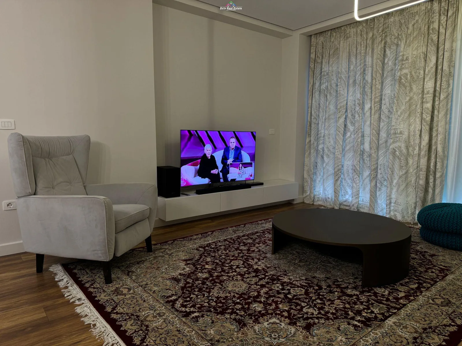 Apartament Me Qera 2+1 ne Bllok (ID B2201073) Tirane.