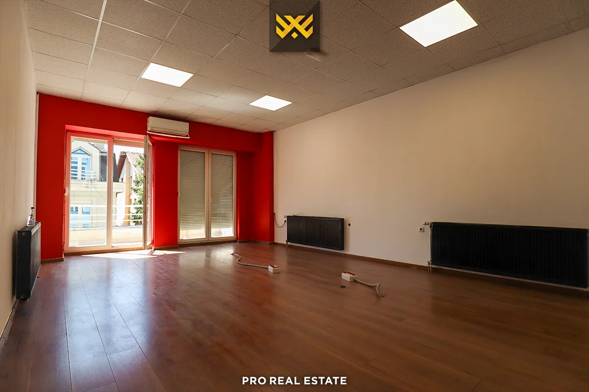 Lokal 450m² + 30m² me #QIRA në Pejton