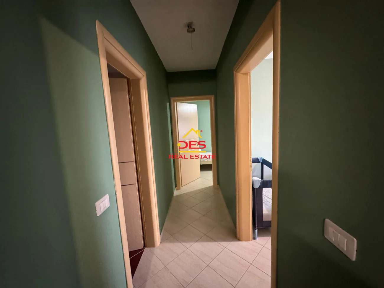 Jepet me qira apartament 2+1+2 te `ish kombinati i peshkut vlorë