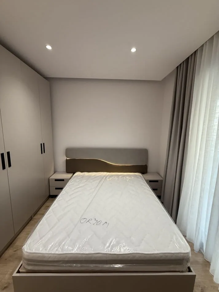 Apartament Me Qera 1+1 ne Porcelan (ID B2101203) Tirane
