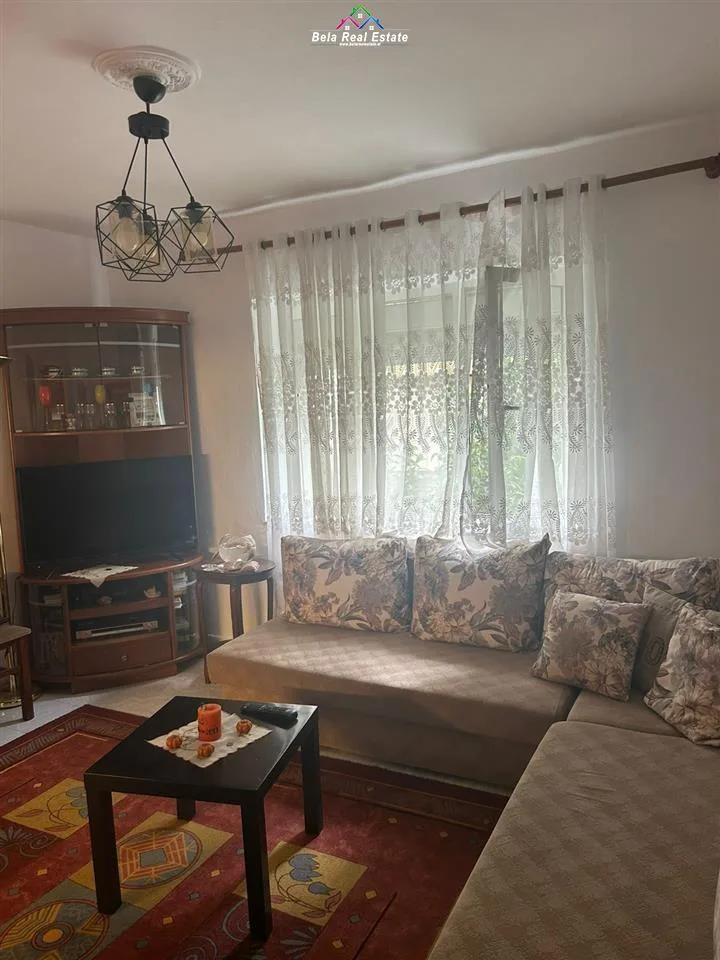 Apartament Me Qera 2+1 Tek Shkolla e Bashkuar (ID B221345) Tirane.