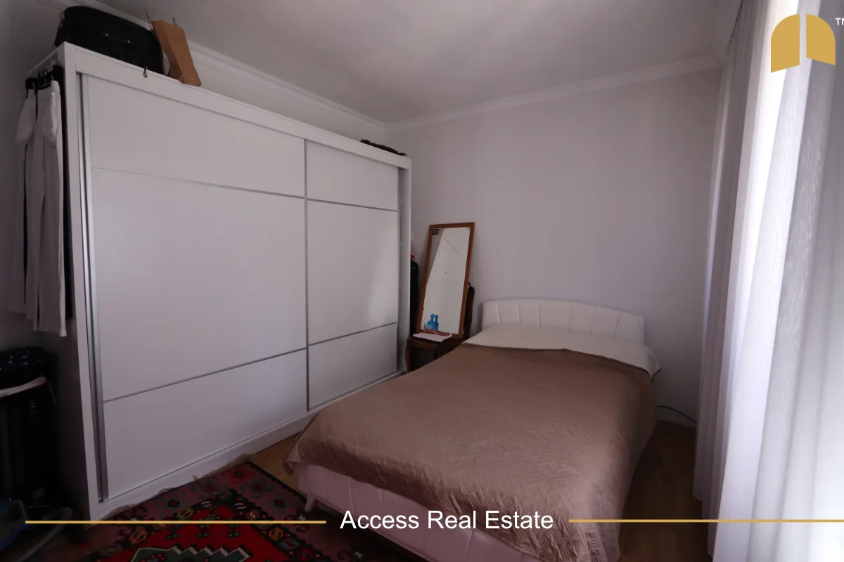Shtëpi në SHITJE – 300m² në 1.86 Ari Truall ( me fletë poseduese) – Xhamia e Llapit