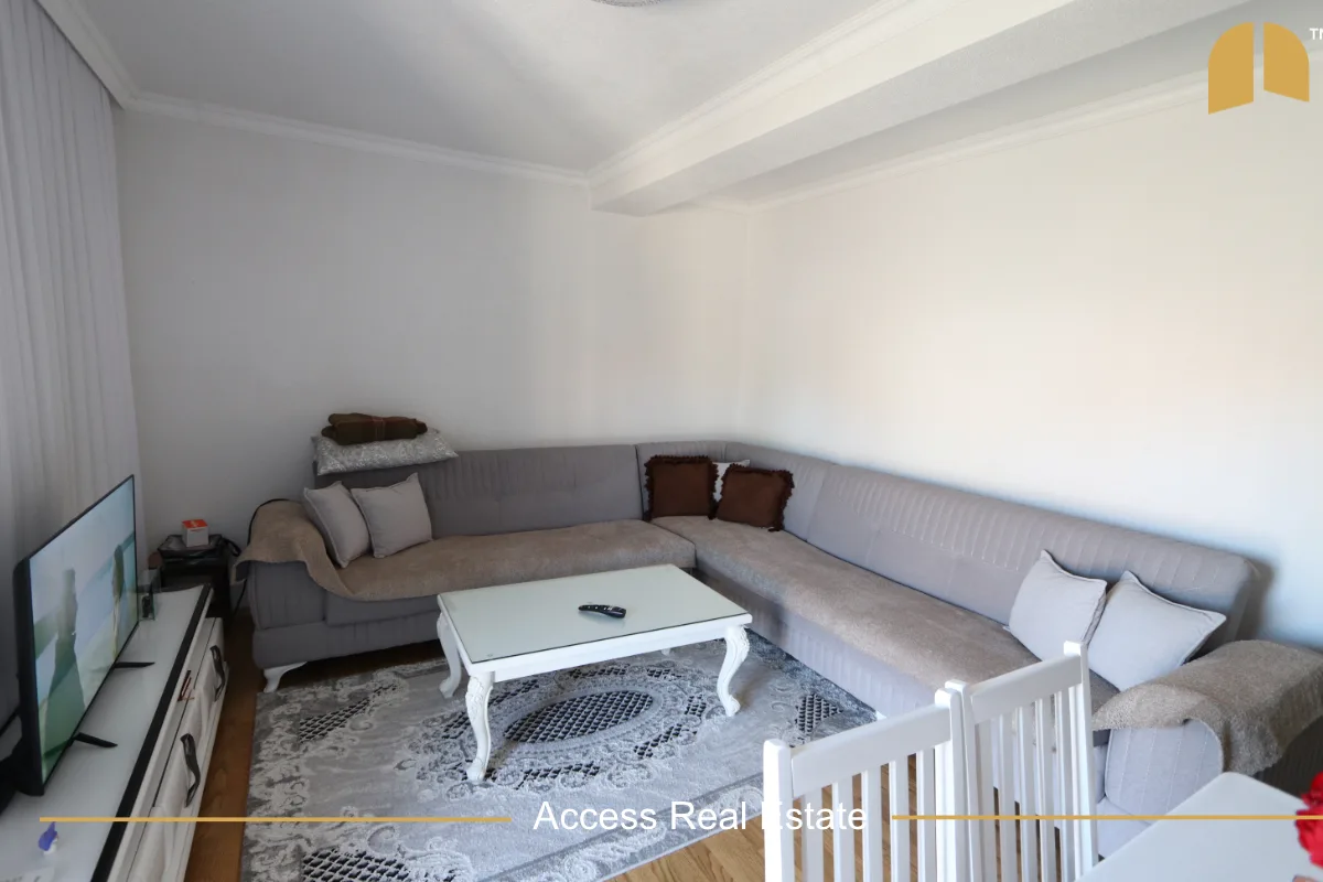 Shtëpi në SHITJE – 300m² në 1.86 Ari Truall ( me fletë poseduese) – Xhamia e Llapit
