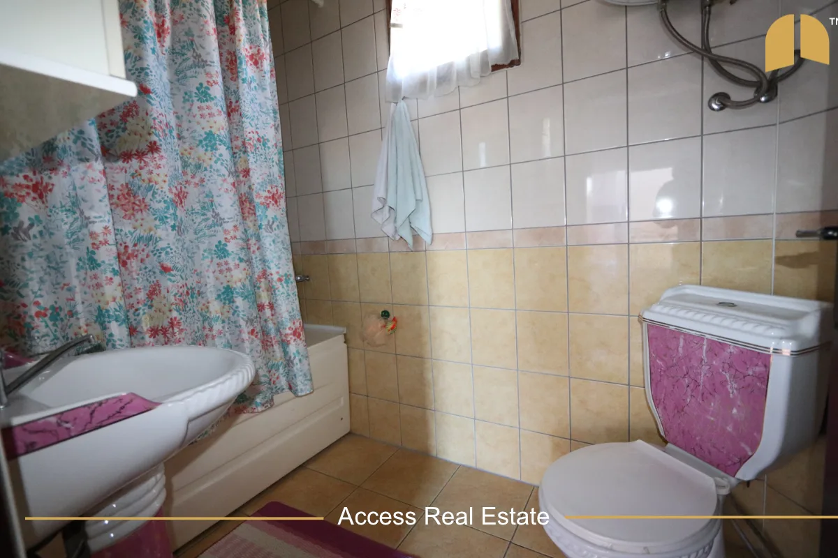 Shtëpi në SHITJE – 300m² në 1.86 Ari Truall ( me fletë poseduese) – Xhamia e Llapit