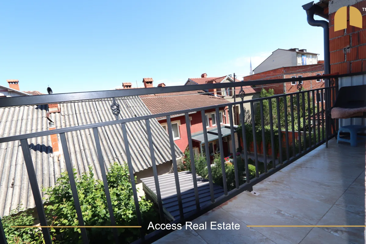 Shtëpi në SHITJE – 300m² në 1.86 Ari Truall ( me fletë poseduese) – Xhamia e Llapit
