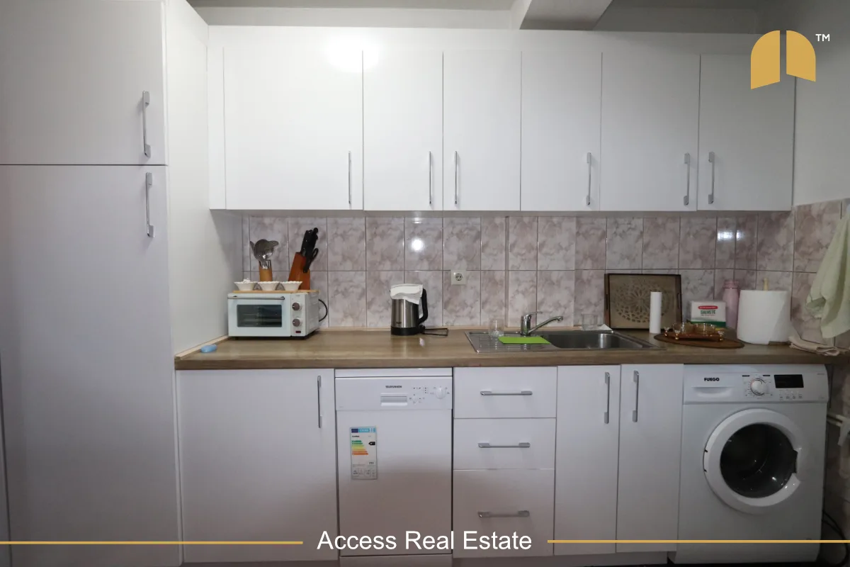 Shtëpi në SHITJE – 300m² në 1.86 Ari Truall ( me fletë poseduese) – Xhamia e Llapit