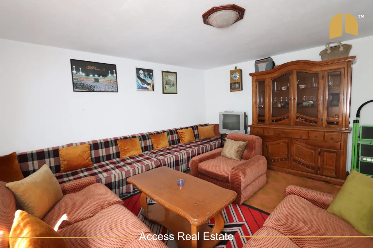 Shtëpi në SHITJE – 300m² në 1.86 Ari Truall ( me fletë poseduese) – Xhamia e Llapit