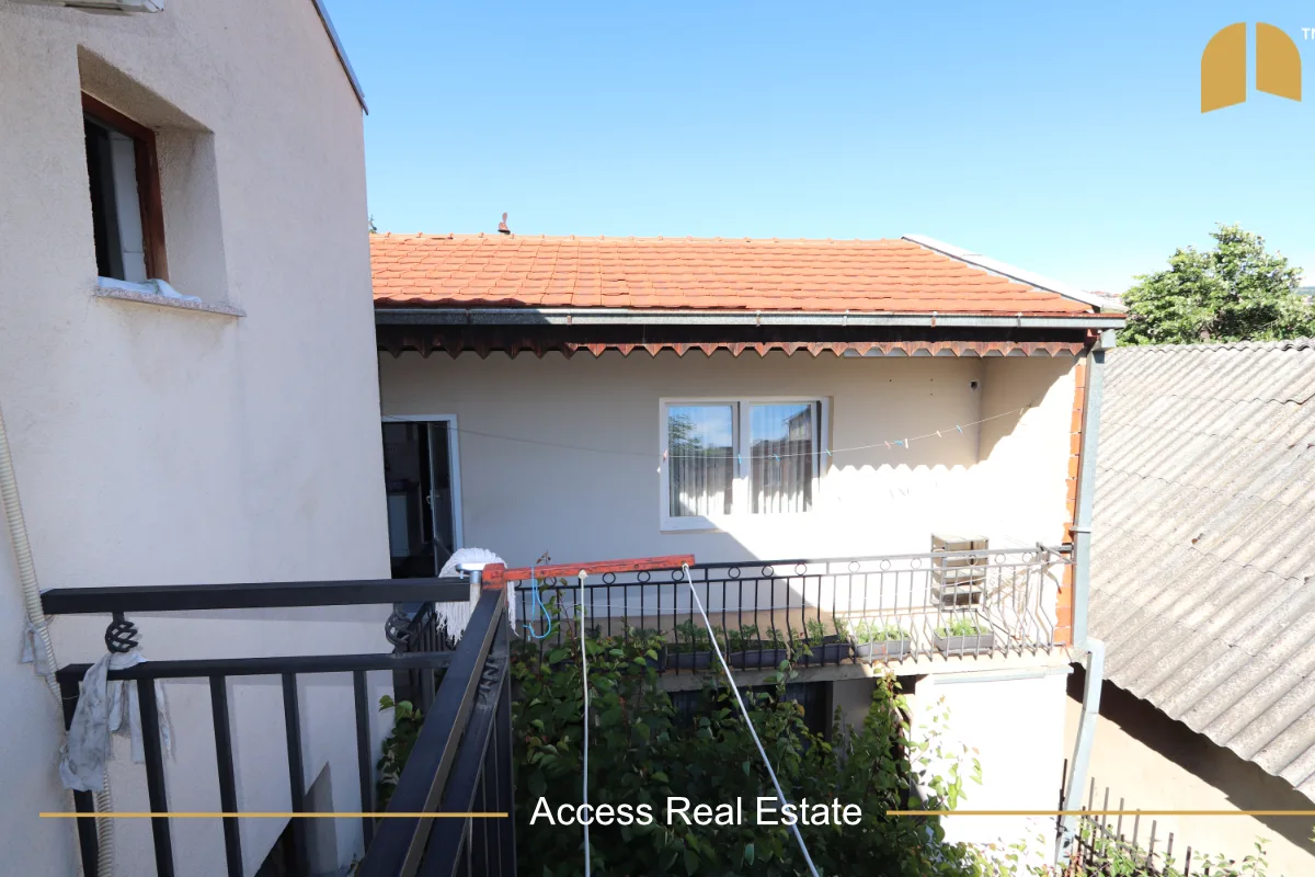 Shtëpi në SHITJE – 300m² në 1.86 Ari Truall ( me fletë poseduese) – Xhamia e Llapit