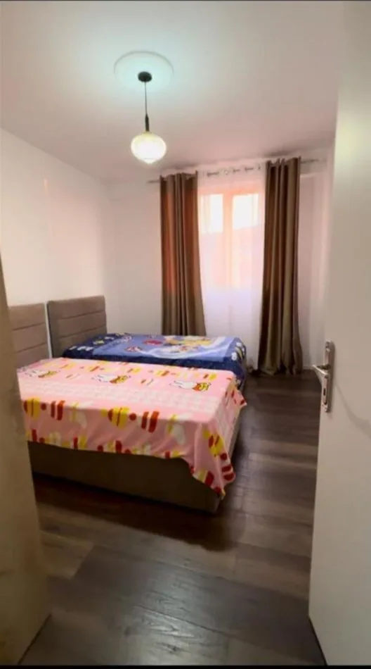 Apartament Me Qera 2+1 ne Shkoze (ID B2201296) Tirane