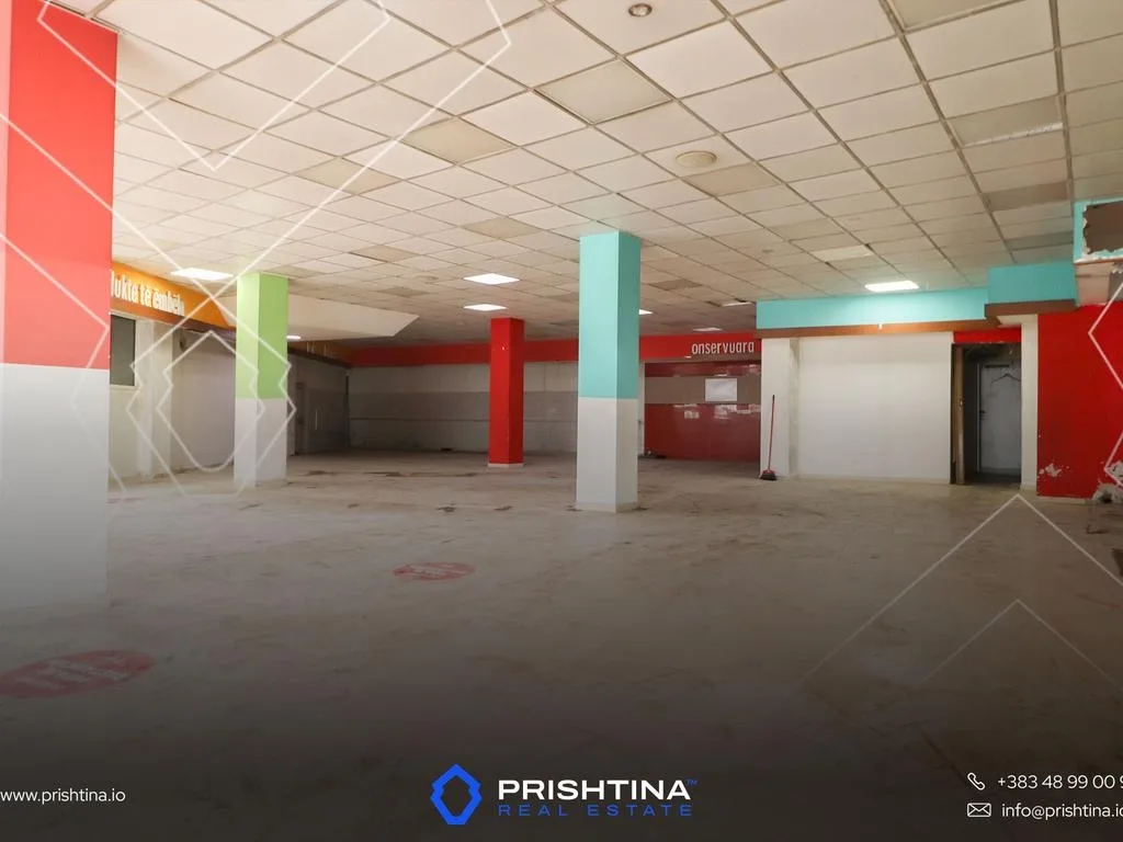 Lokal me qira 250m² në Aktash