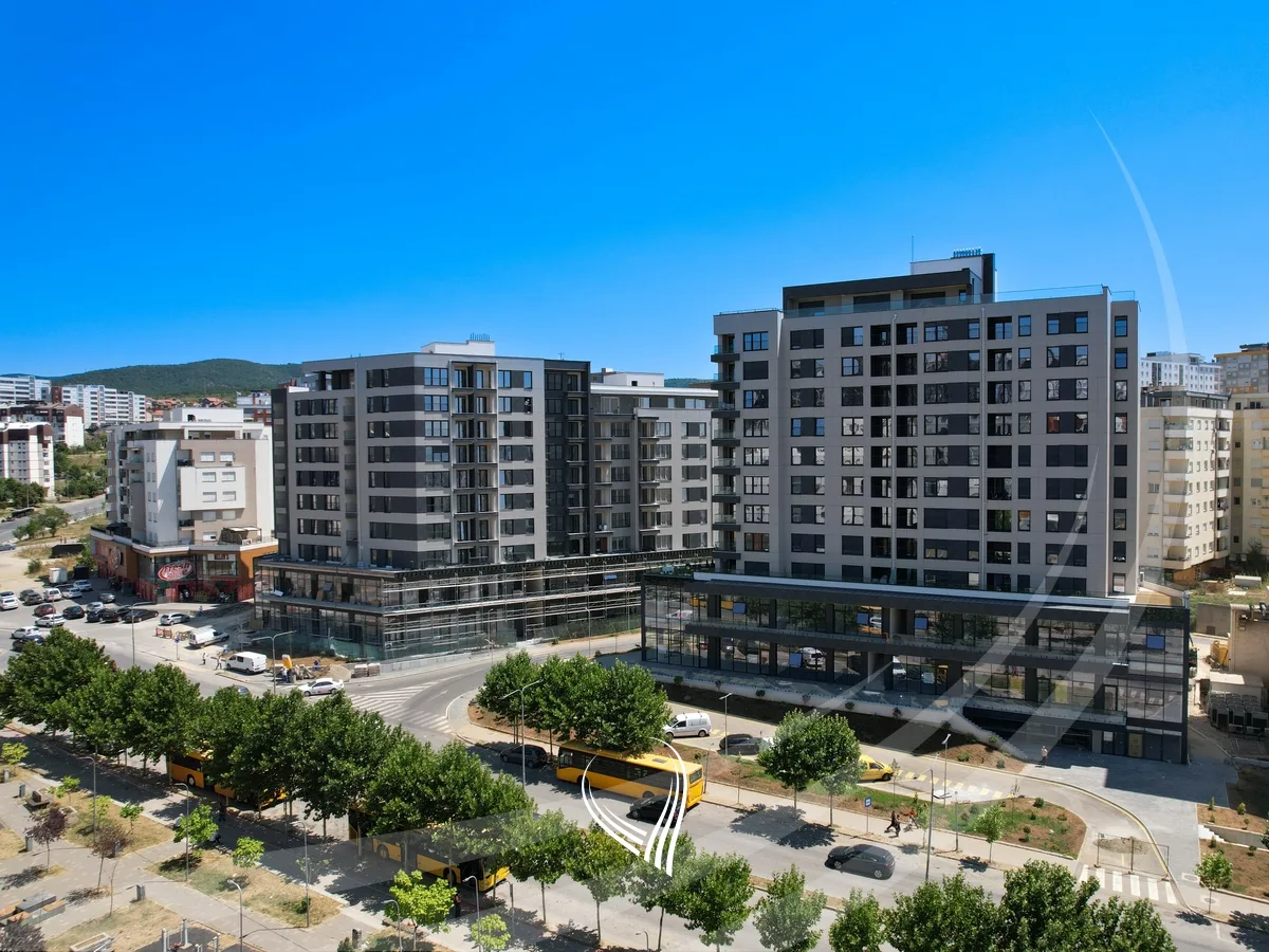 Lokal 74m2 me qira në lagjen Mati 1 – Rruga B