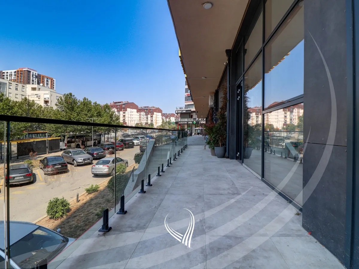 Lokal 74m2 me qira në lagjen Mati 1 – Rruga B