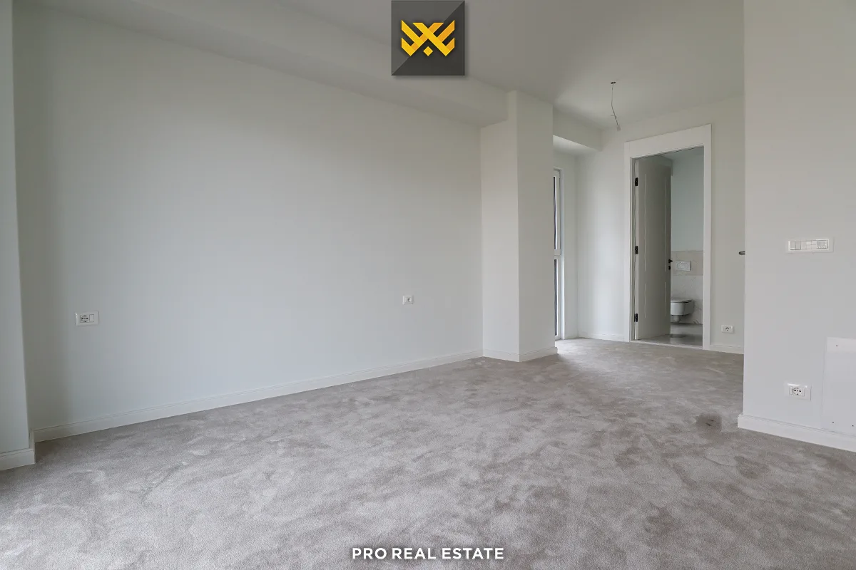 Banesë 246m² për #SHITJE te Prishtina e Re