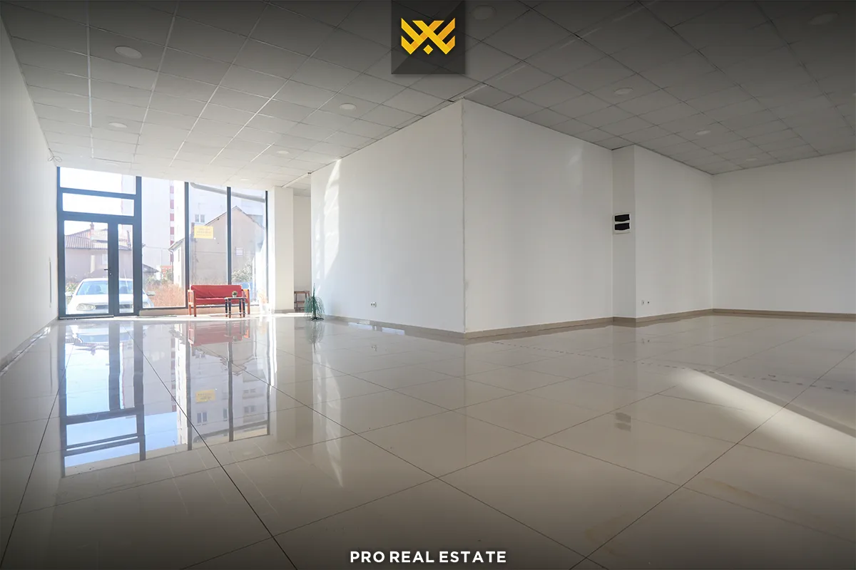 Lokal 94m² për #SHITJE në Fushë Kosovë.