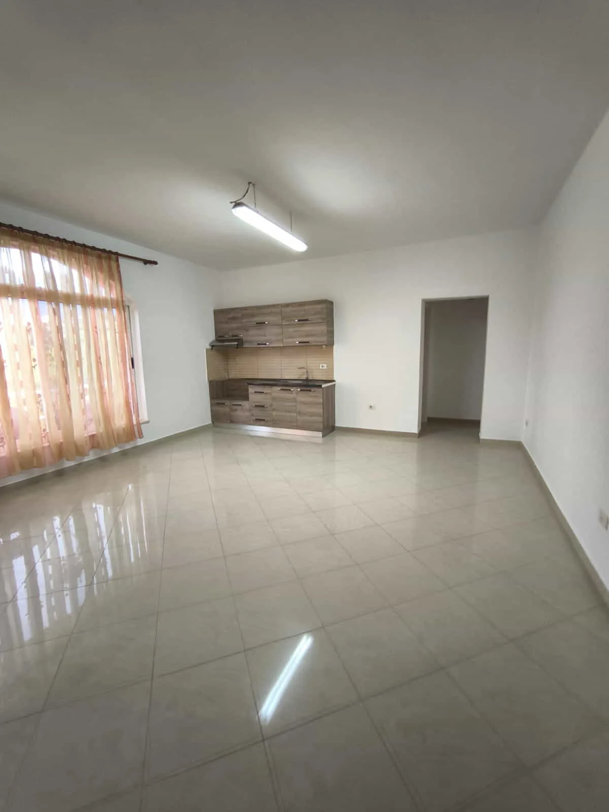 Vile Me Qera 1+1 Tek Kodra Priftit (ID BV22439) Tirane.