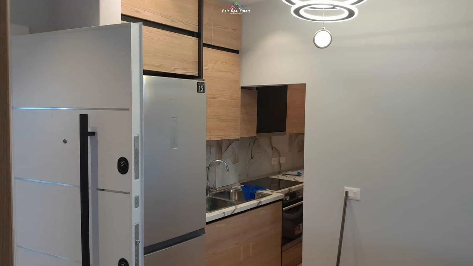Apartament me Qera 1+1 ne Qender (ID B211291 ) Tirane