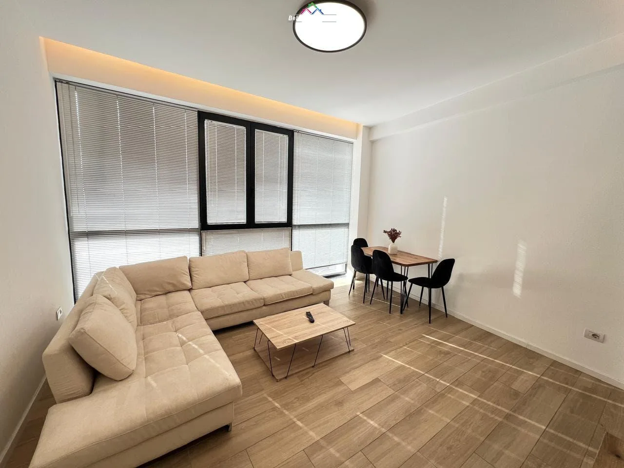 Apartament Me Qera 1+1 Tek Ish Parku (ID B2101295) Tirane