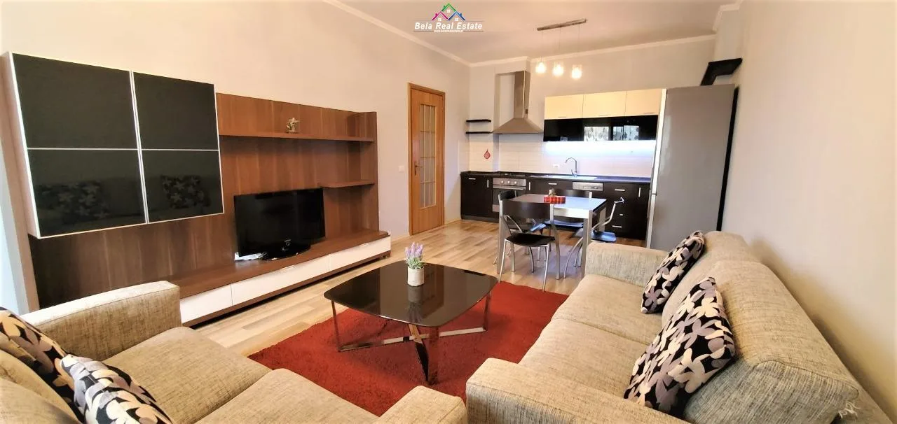 Apartament Me Qera 1+1 Tek Pazari i Ri (ID B2101031) Tirane.