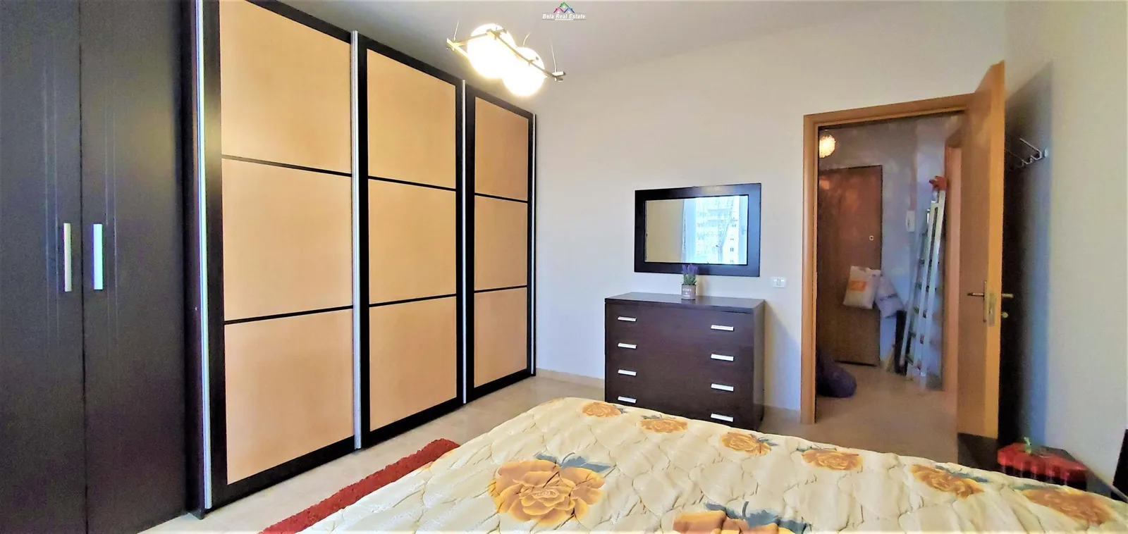 Apartament Me Qera 1+1 Tek Pazari i Ri (ID B2101031) Tirane.